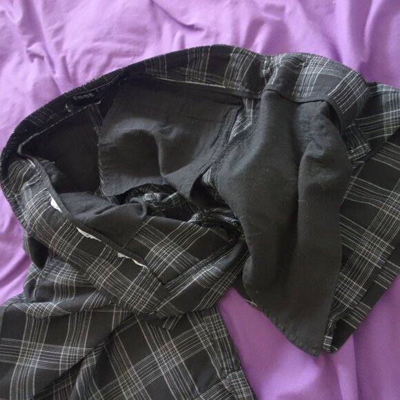 Foot Locker Established in 1974 65% Polyester/35% Rayon Size Plaid 30 Shorts - Picture 10 of 10